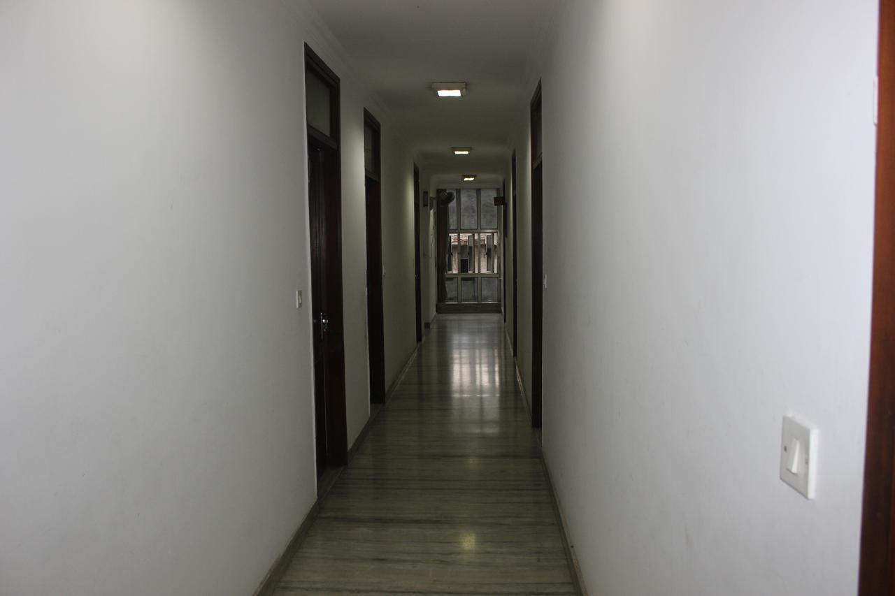 Batra Holiday Home - Couple Friendly Stays Deli Exterior foto