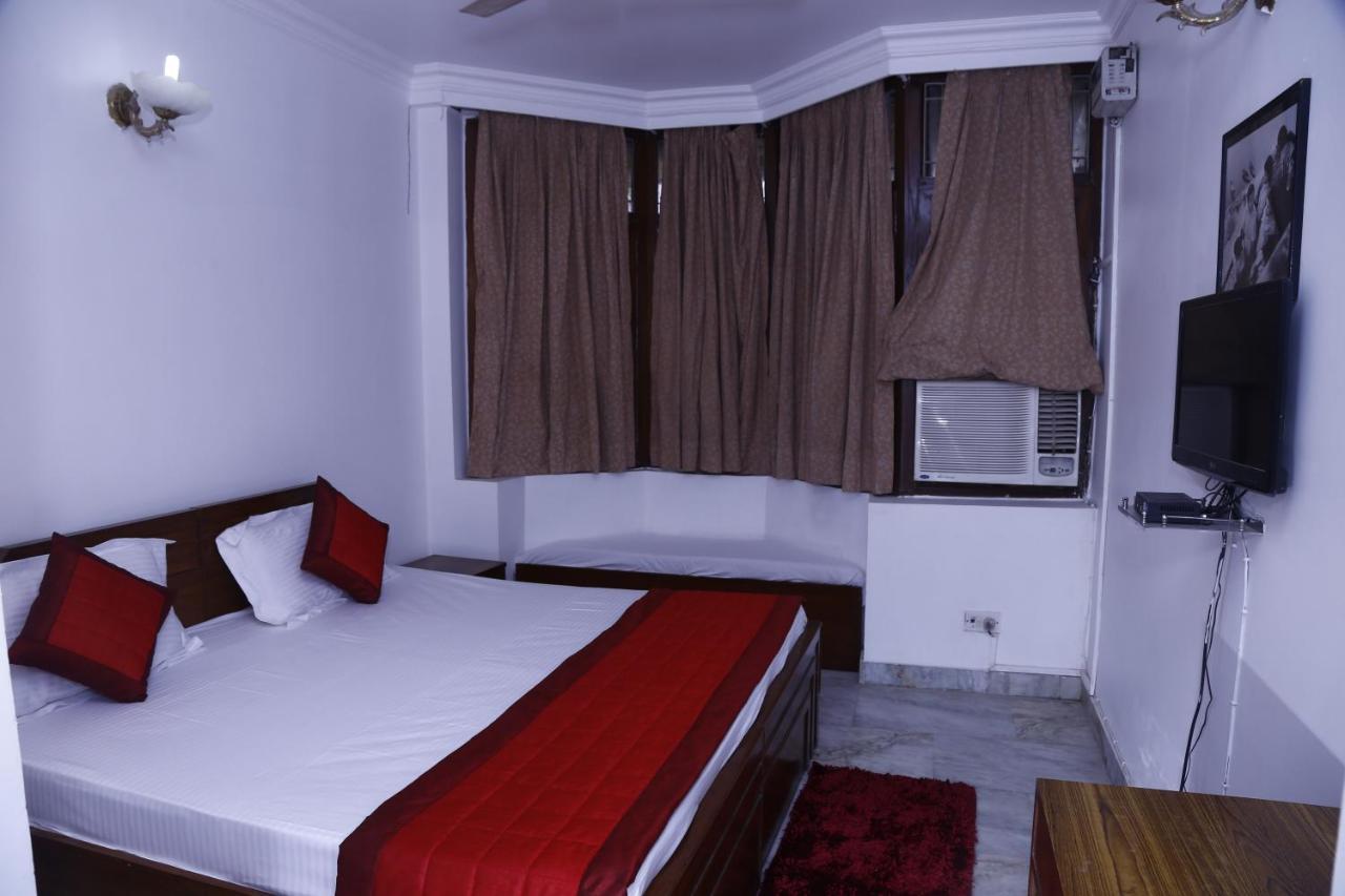 Batra Holiday Home - Couple Friendly Stays Deli Exterior foto