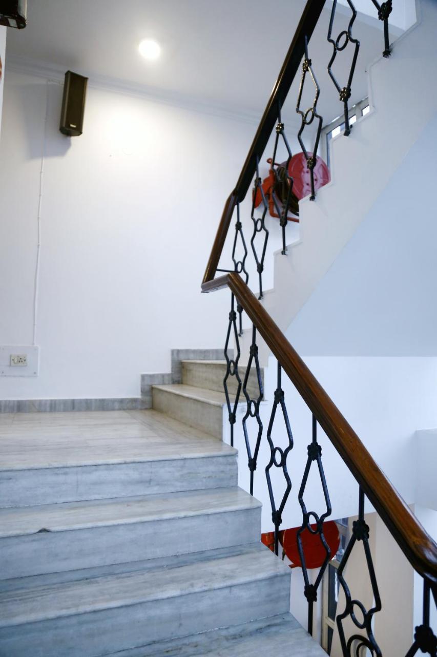 Batra Holiday Home - Couple Friendly Stays Deli Exterior foto